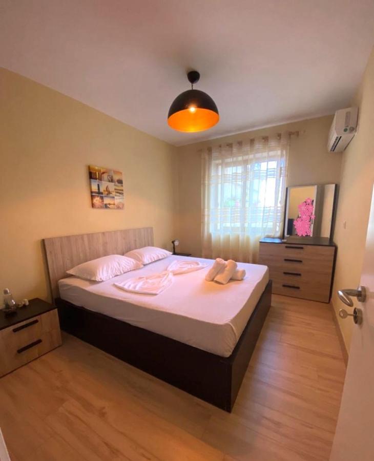 Saranda Beach Apartment エクステリア 写真