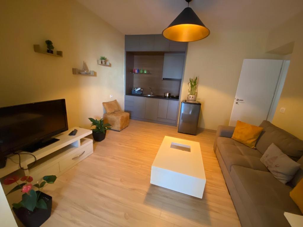 Saranda Beach Apartment エクステリア 写真